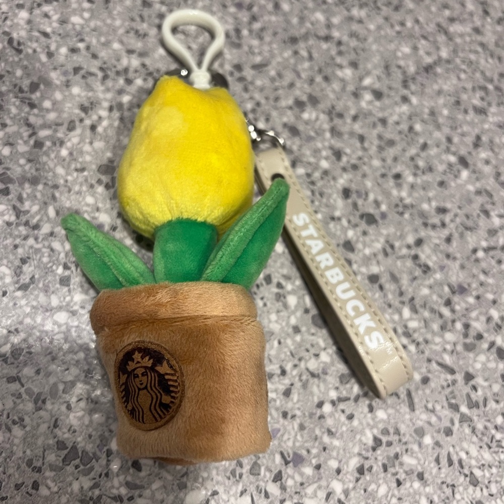 Limited Edition: Korea Starbucks Flower Market Baby Pot Keychain 2025
